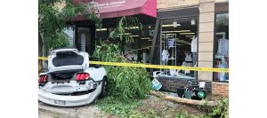 Car crashes into My Sisters Closet retail store in Edgebrook