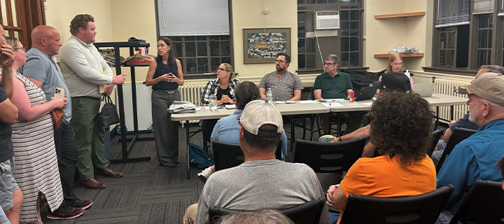 Alderman Samantha Nugent (39th) has called for an “accelerated moving event” to help find housing for the homeless living at Gompers Park, 4222 W. Foster Ave., but she says Mayor Brandon Johnson’s administration has not agreed to do so.